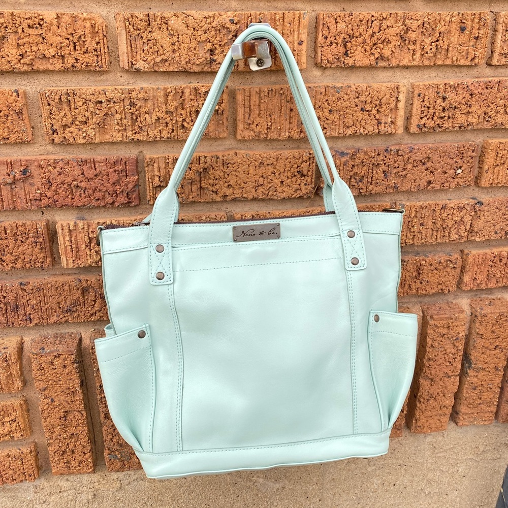 Nena & Co Medium Leather Purse